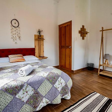 Blue Lotus Retreat Center Bed and Breakfast Pisac Eksteriør billede